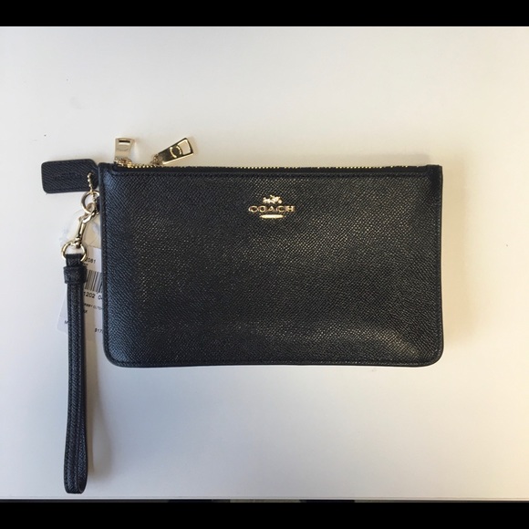 Coach Handbags - 👛 Coach Crosby Clutch - Black ❤️